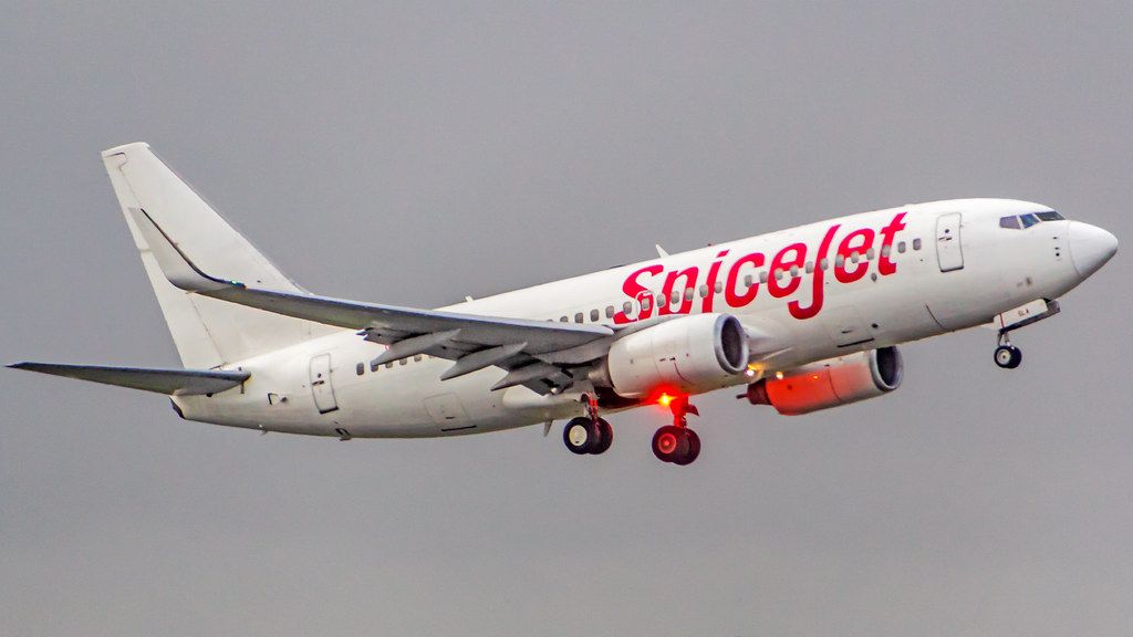 Autopilot Issue Forces SpiceJet Boeing 737 Diversion
