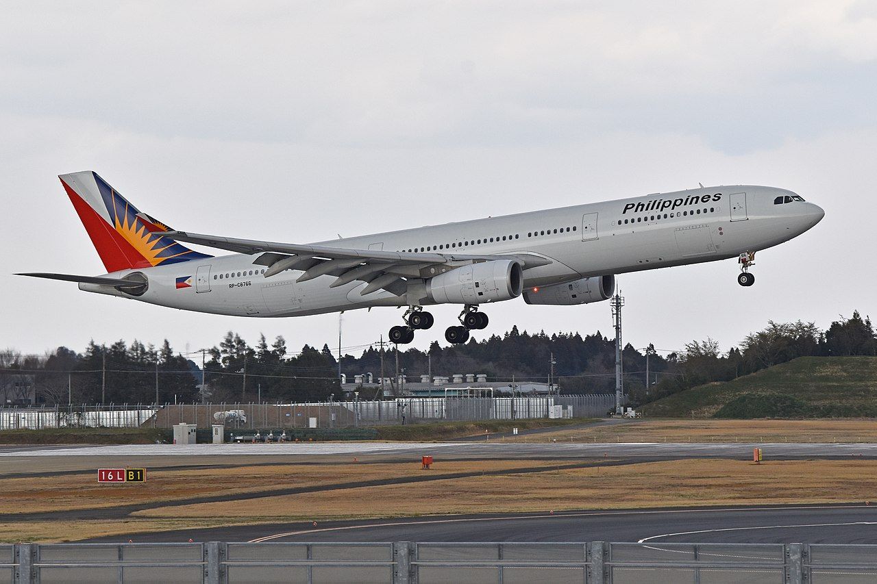 Airbus a330-300 Philippine airlines