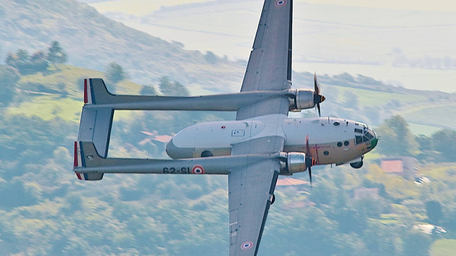 The Life & Times Of France's Twin-Boom Nord Noratlas Transport Aircraft