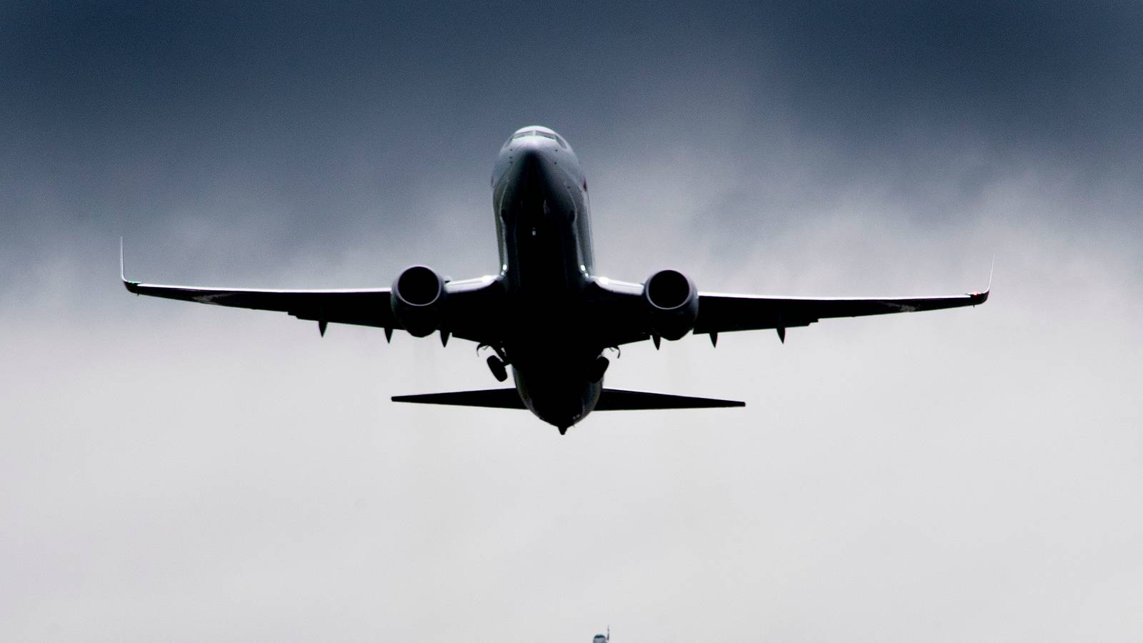 AerCap CEO Calls Out SAF Targets As Political "Pie In The Sky"