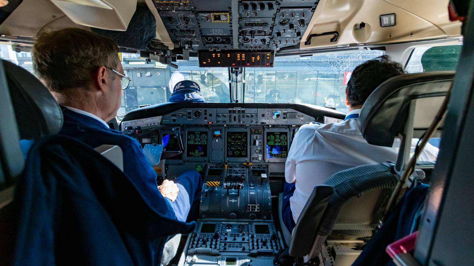 700+ Horizon Air Pilots Vote To Ratify Critical Retention Deal