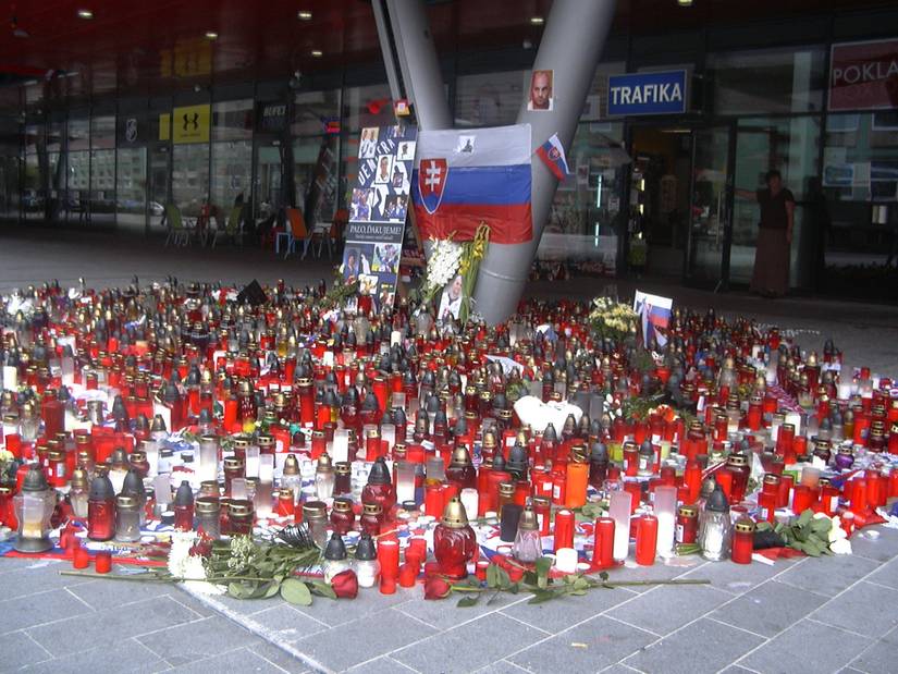 11 Years Ago A Plane Crash Wiped Out A Russian Ice Hockey Team