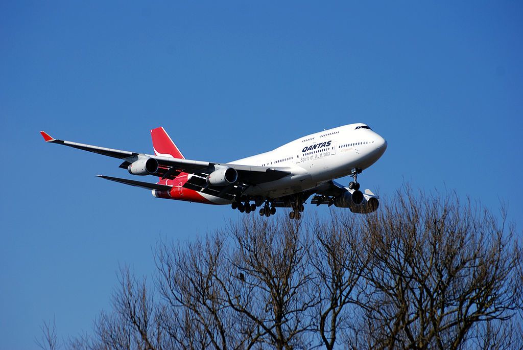 What Happened To The First Qantas Boeing 747-400?