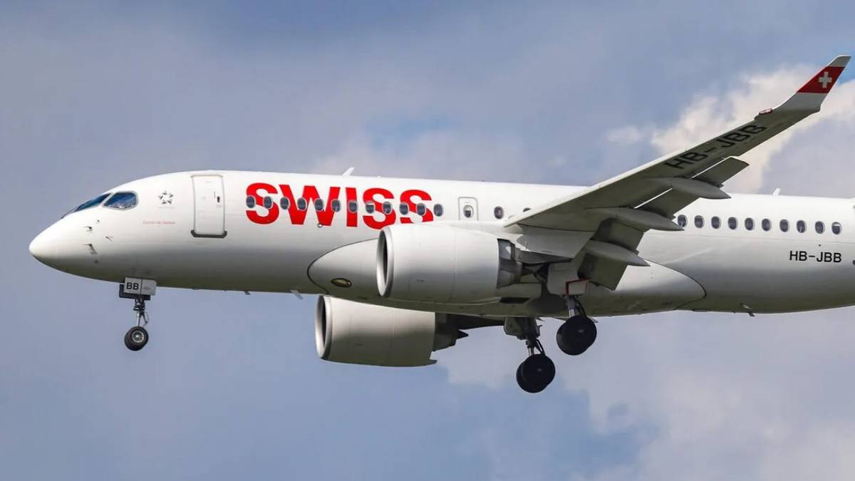 SWISS Airbus A220 Stuck In Frankfurt Since Friday Diversion