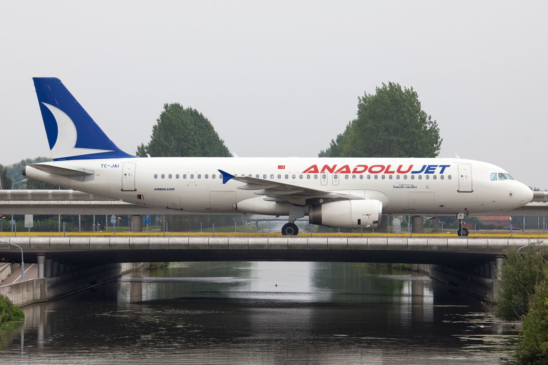 Turkish Airlines' AnadoluJet Adds First Airbus A320neo To Its Fleet