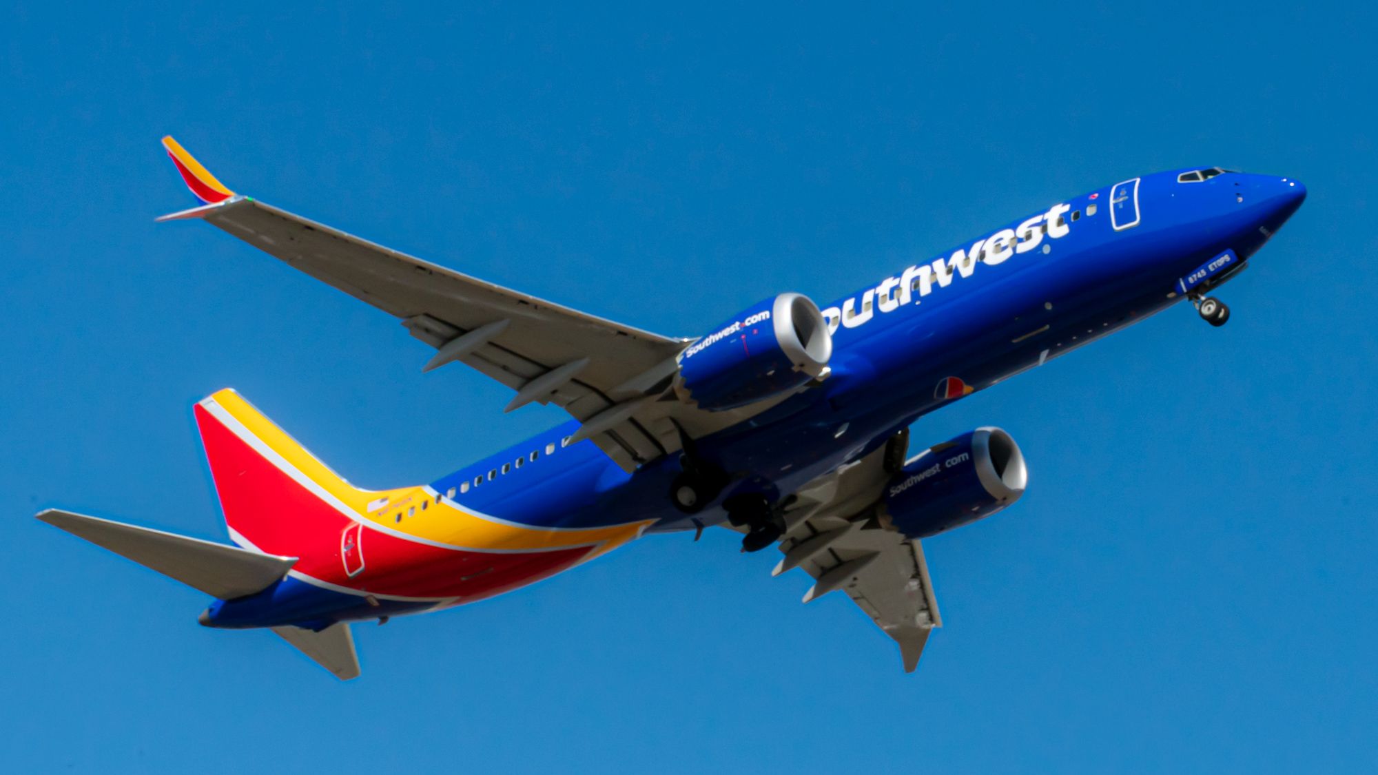 Southwest Airlines Is Considering Hiring Foreign Pilots
