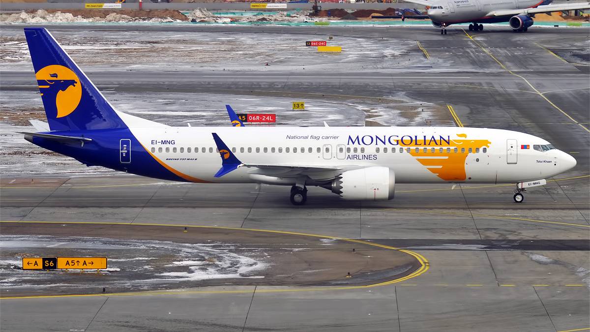 Mongolian Airlines Flies A Boeing 737 MAX Into China