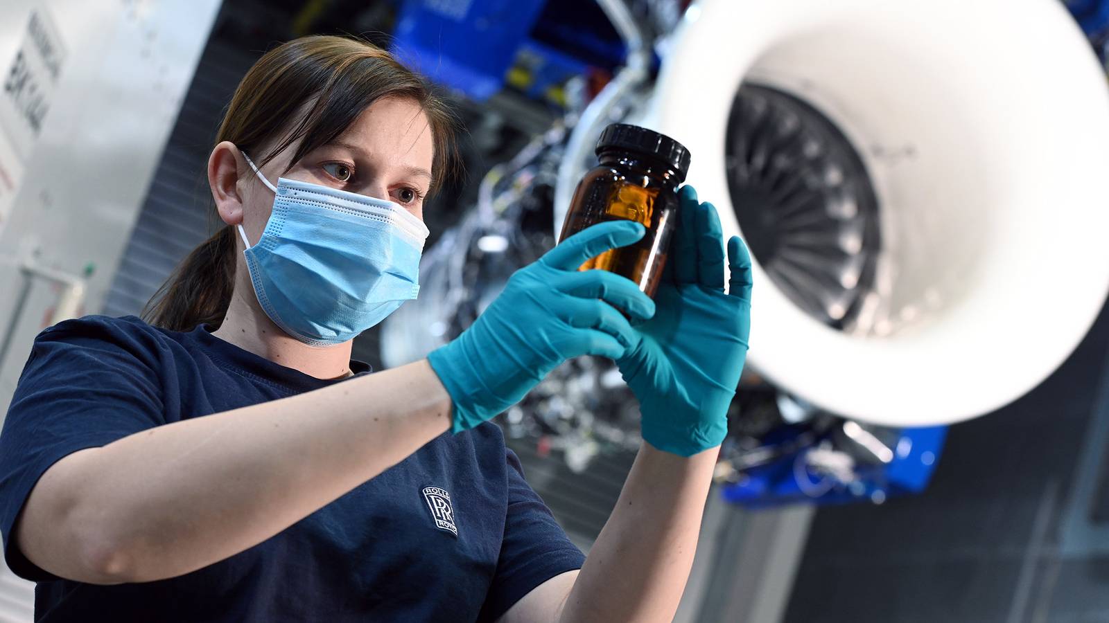From Start To Finish: A Day In The Life Of An Aviation Power Plant Engineer