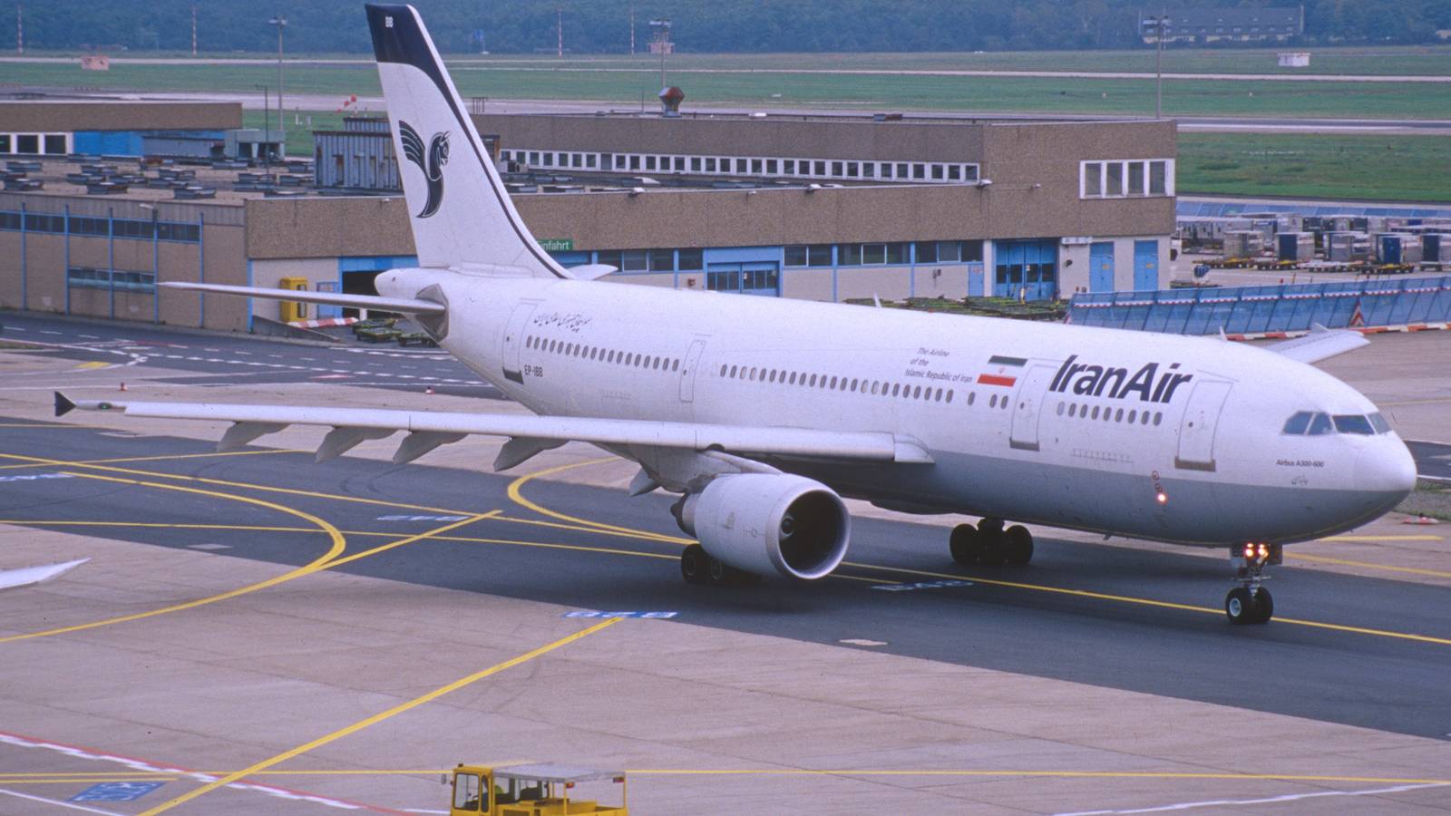 Which Airlines Fly Passenger Airbus A300s In 2022?