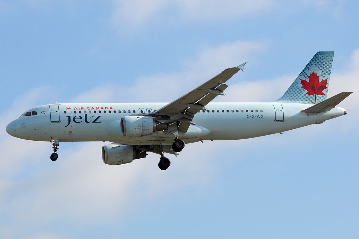 21 Years Ago Today Air Canada Jetz Commenced Operations