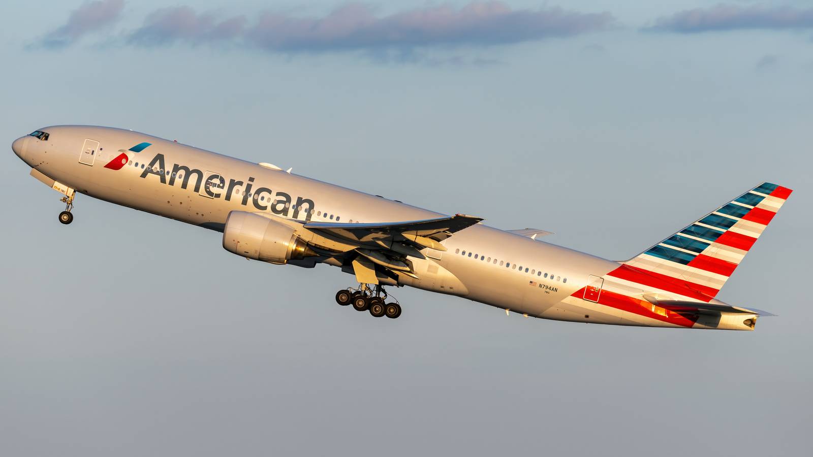 In Photos: American Airlines Shows Off Its New Reagan Washington National Airport Admirals Club