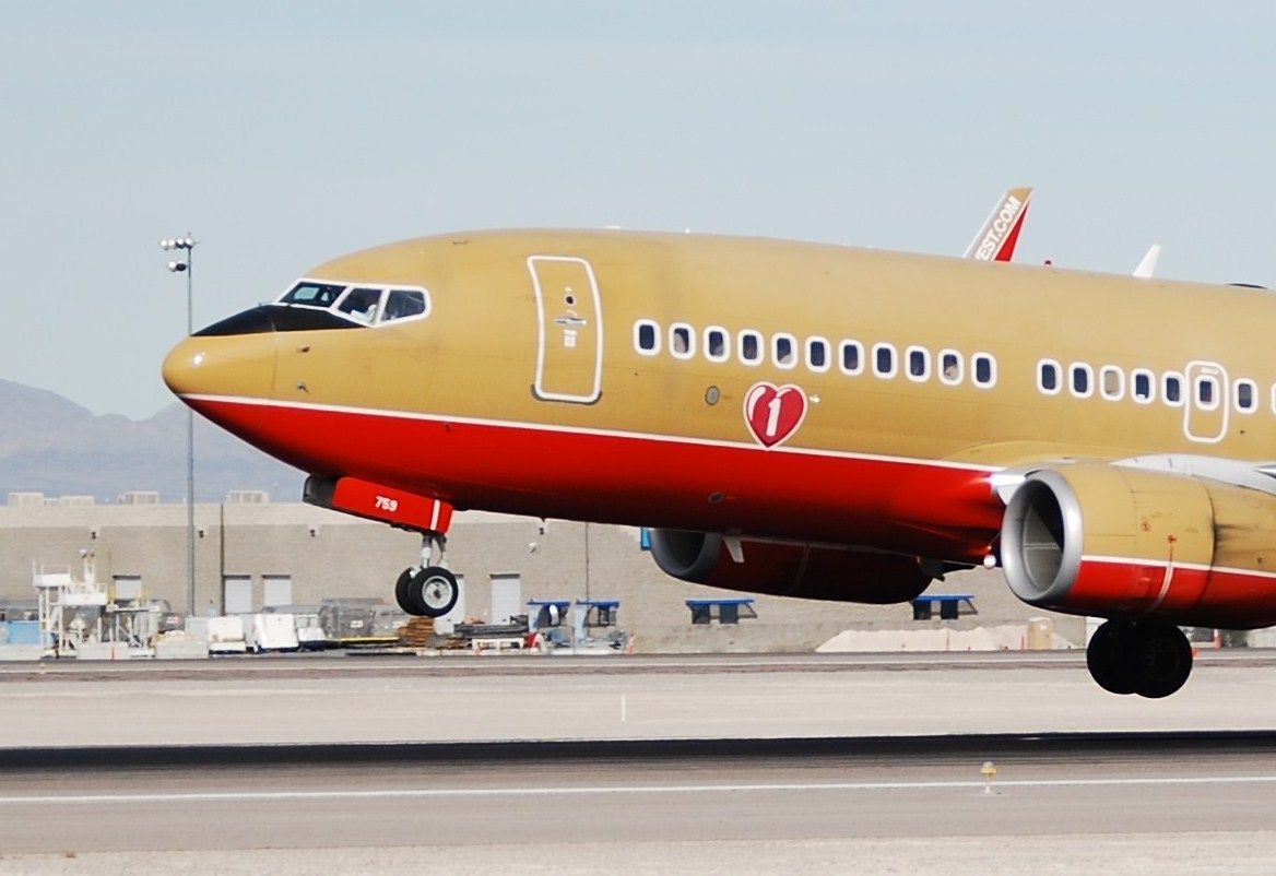 Future Southwest Boeing 737 MAX Spotted With Beautiful Retro Livery