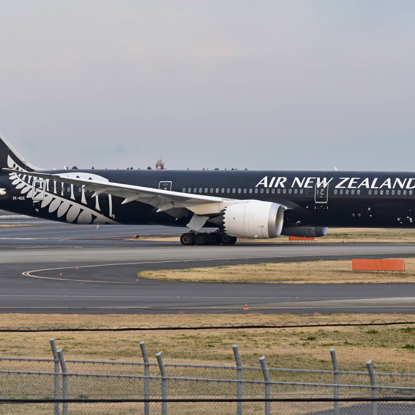Boeing_787-9_‘ZK-