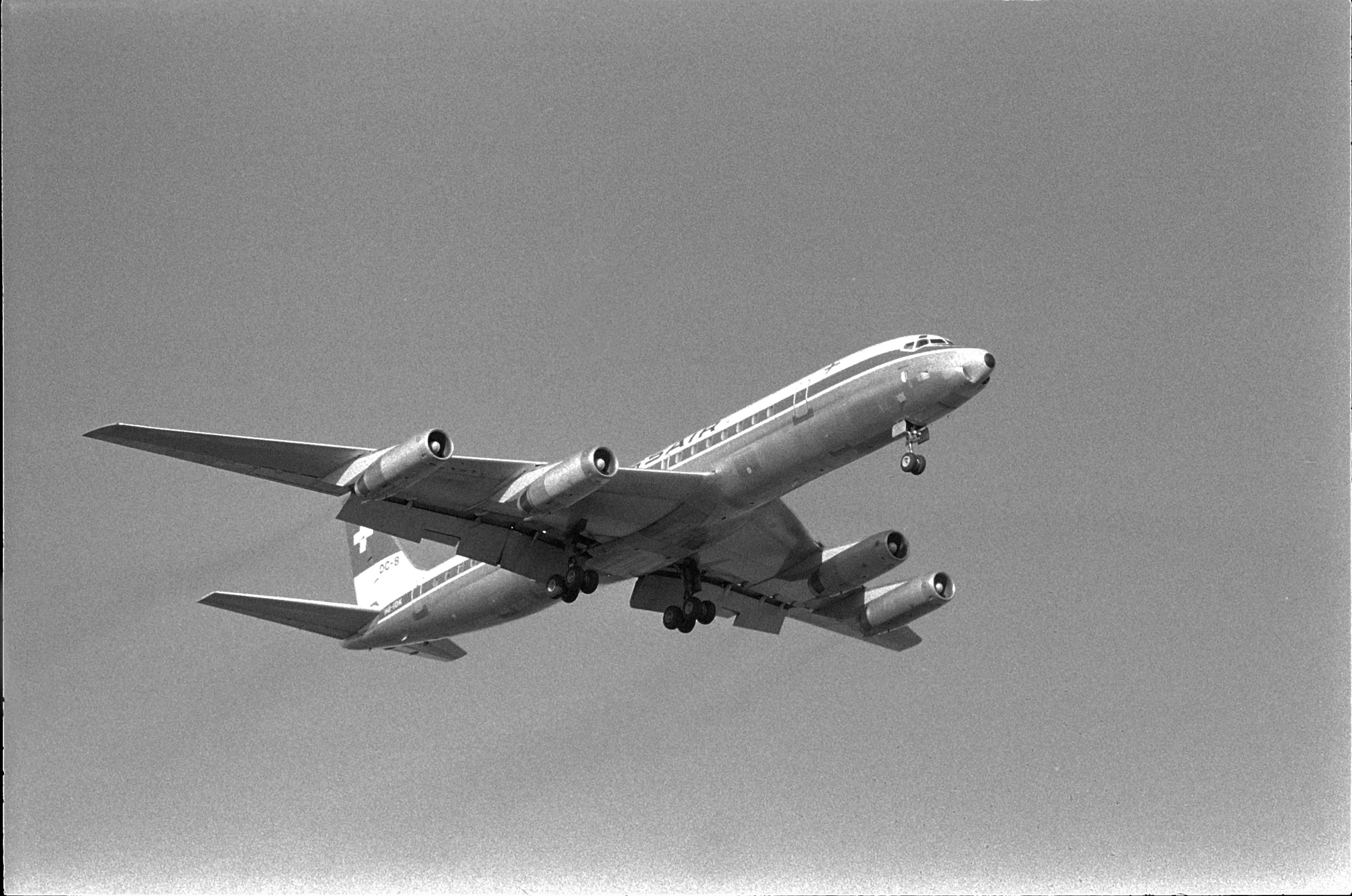 How Swissair Flight 316 Became The Douglas DC-8's 50th Hull Loss