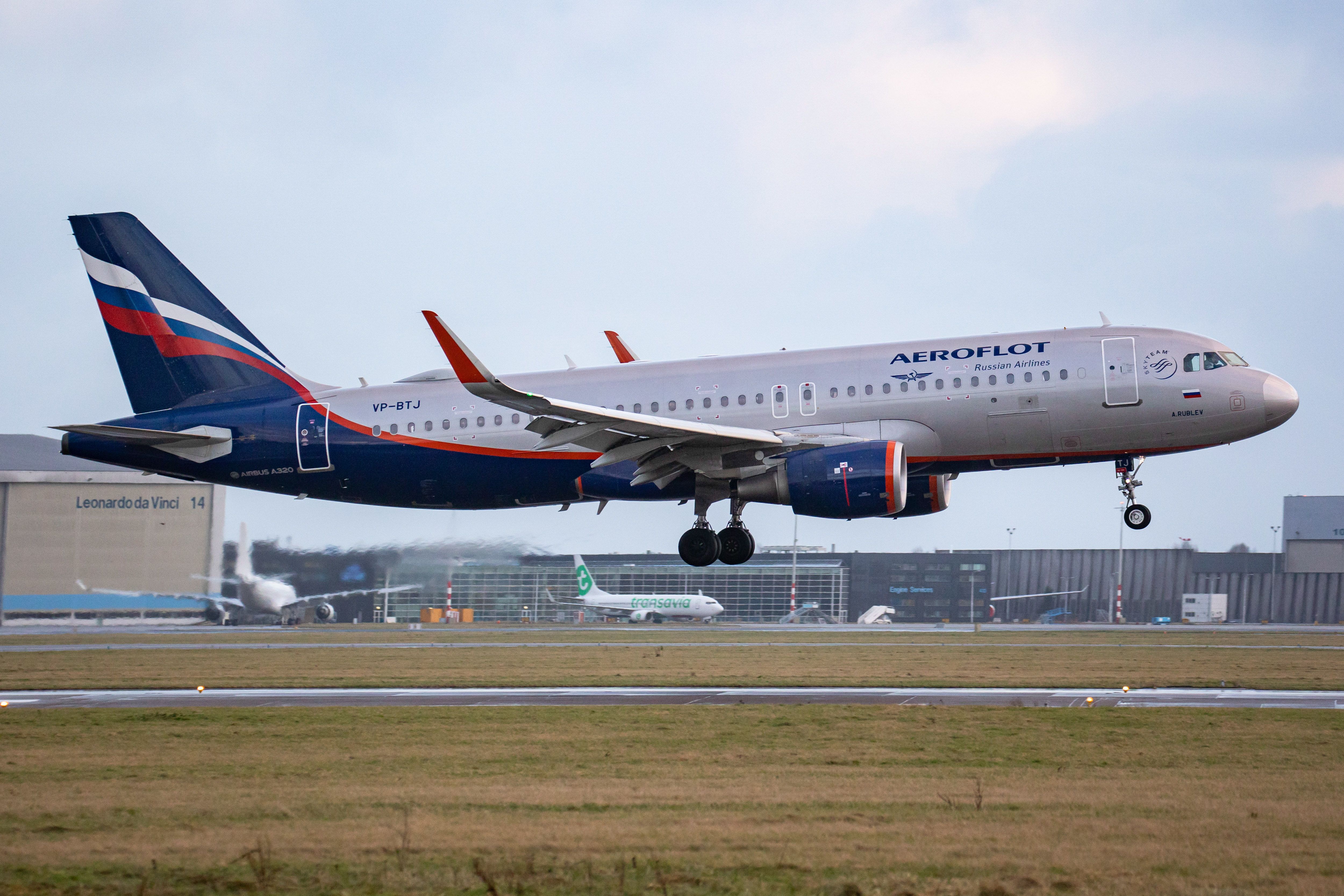 Sanctions Strike Again: Aeroflot No Longer Has Inflight Entertainment