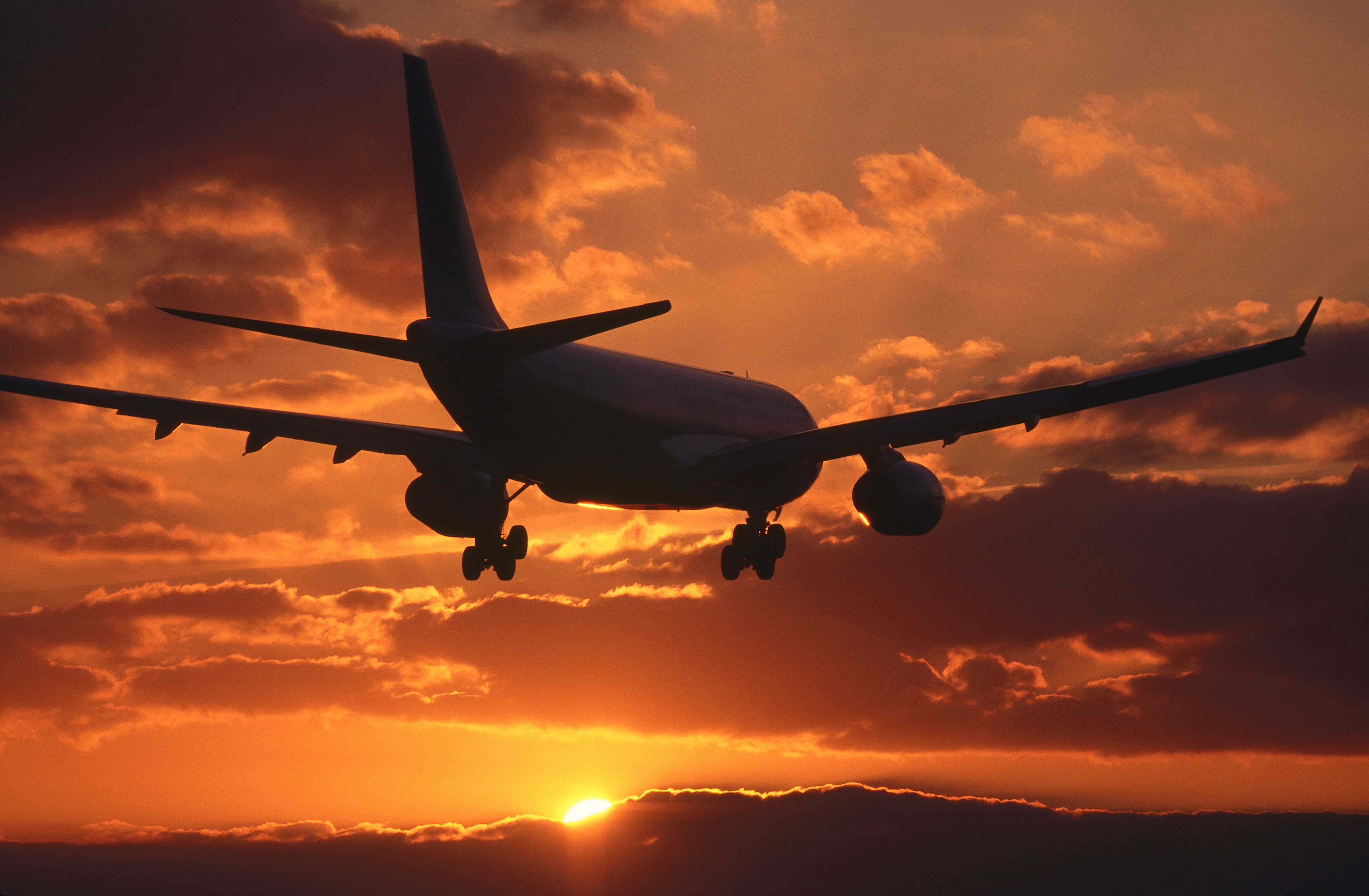 How Ukrainian Neo-Airline DRCT Customizes Ticket Sales Using Data