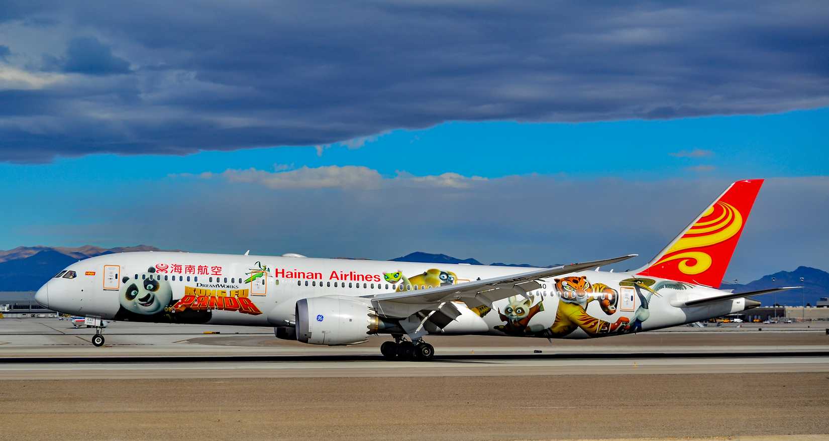 Hainan Airlines 787-9 Las Vegas