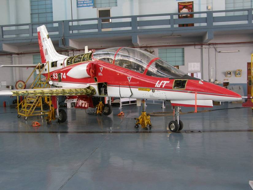 A Brief History Of Indian Aerospace Manufacturer Hindustan Aeronautics ...