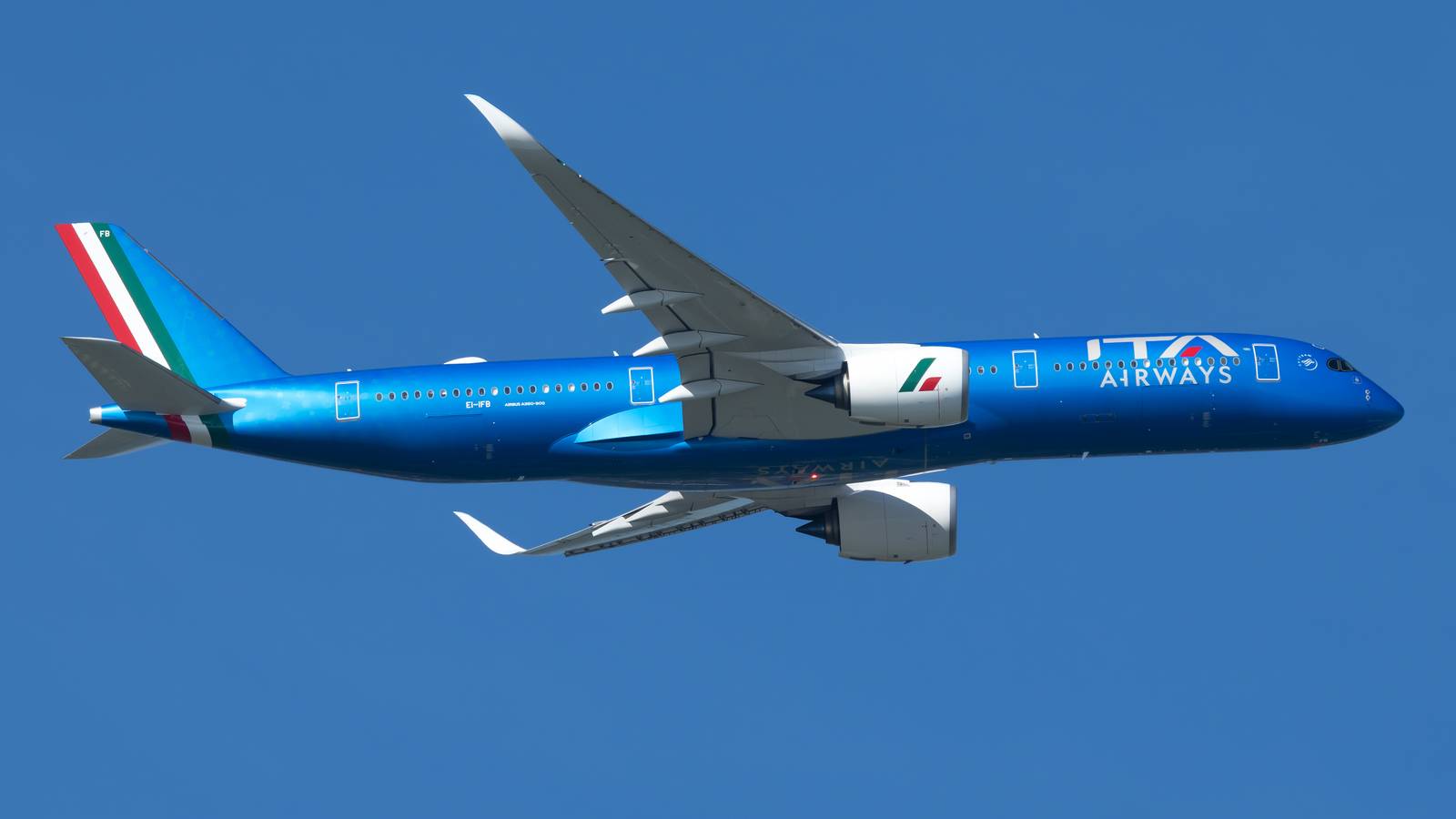 Life As A Startup - ITA Airways' CEO On The First Year Of Operations