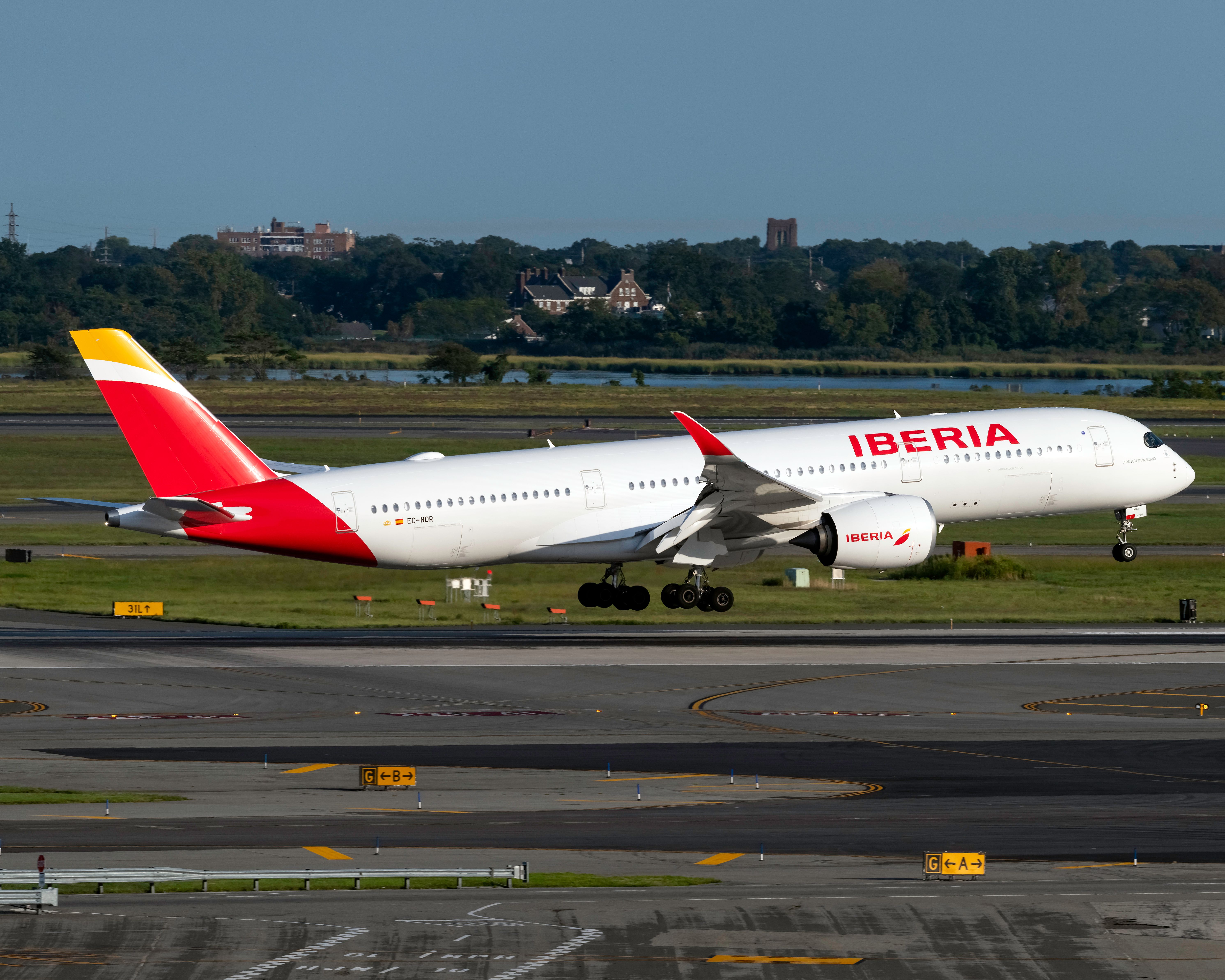 Spain Drops Testing Requirements For Non-EU Travelers