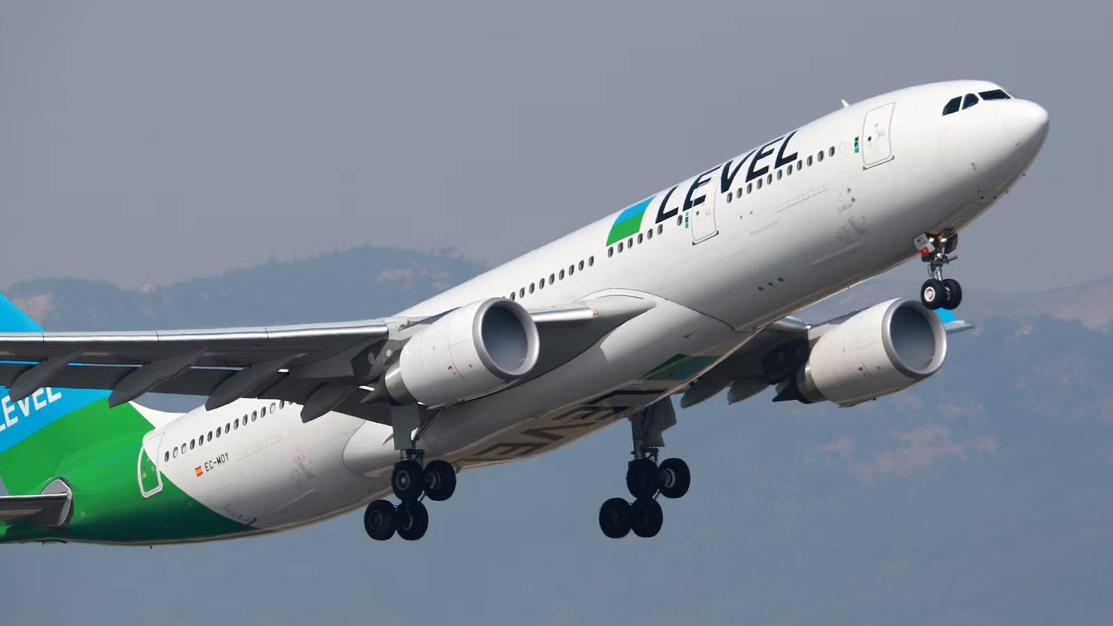 Flight Level 330 Level Boosts Airbus A330 Service Between Barcelona & Buenos Aires