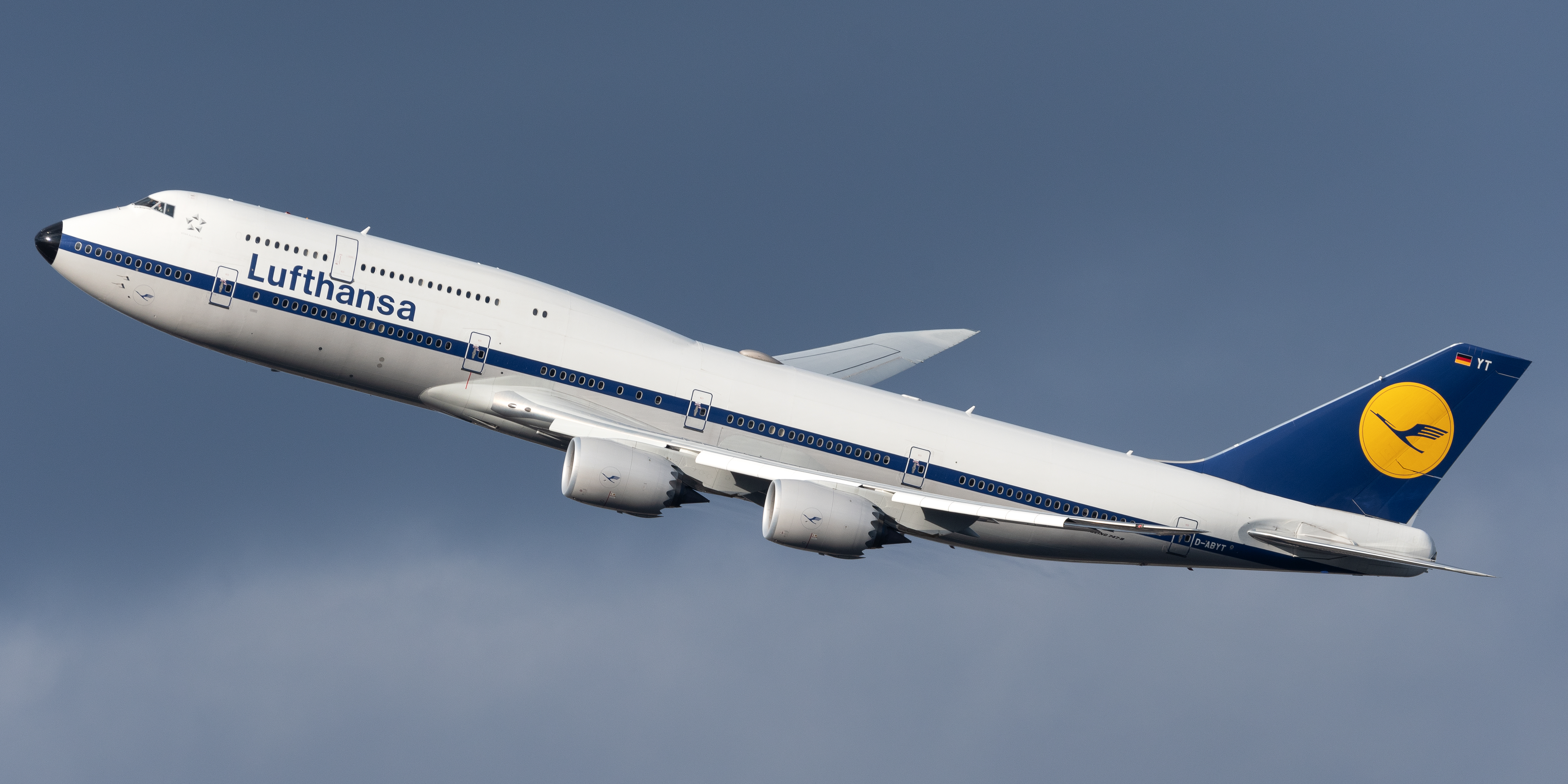額 How Much Is A Boeing 747-8 Worth In 2023?