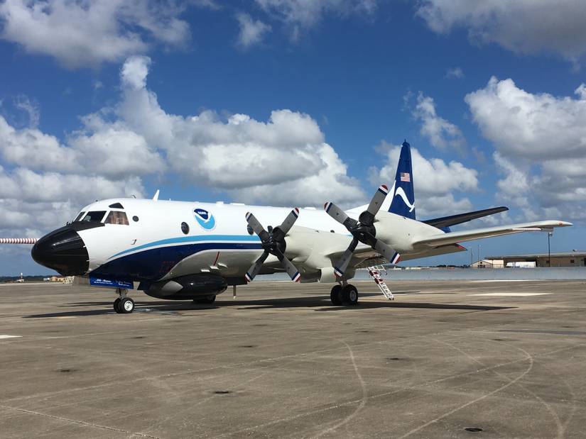 How Airlines Deal With Hurricanes
