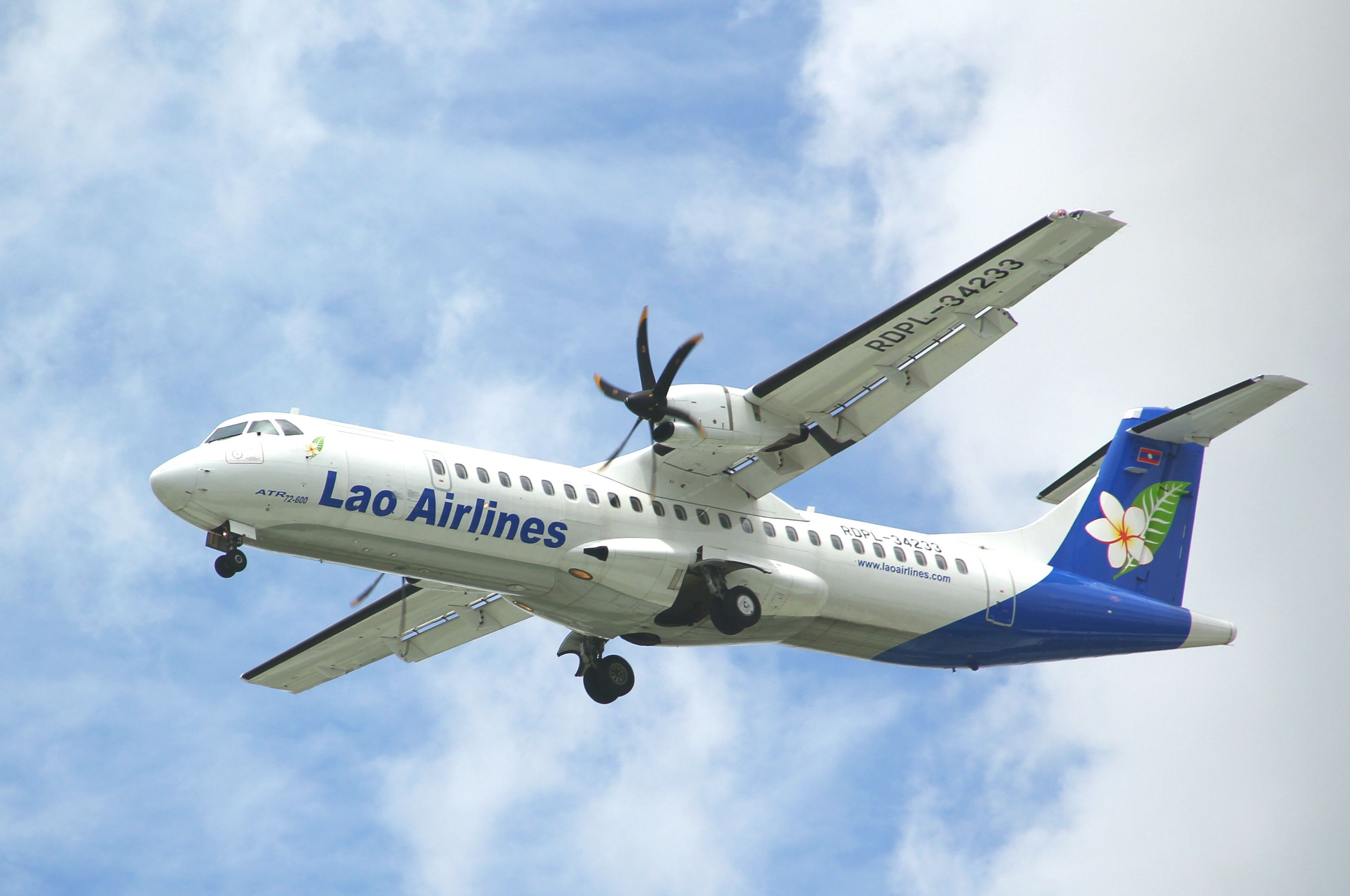 のりさん　購入済み　AIRCRAFT BURTLE 22V EASA Certifies The PW127XT-M To Power ATR 42 & 72 Turboprop Aircraft