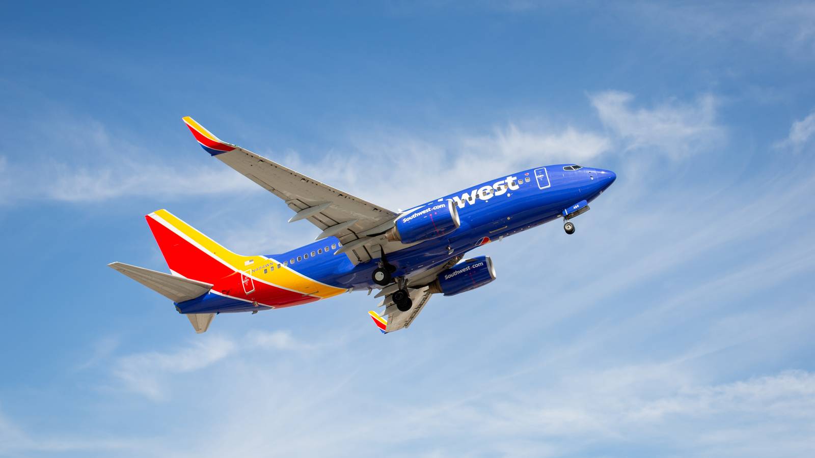 Southwest Awarded More Slots At Long Beach For Big Expansion