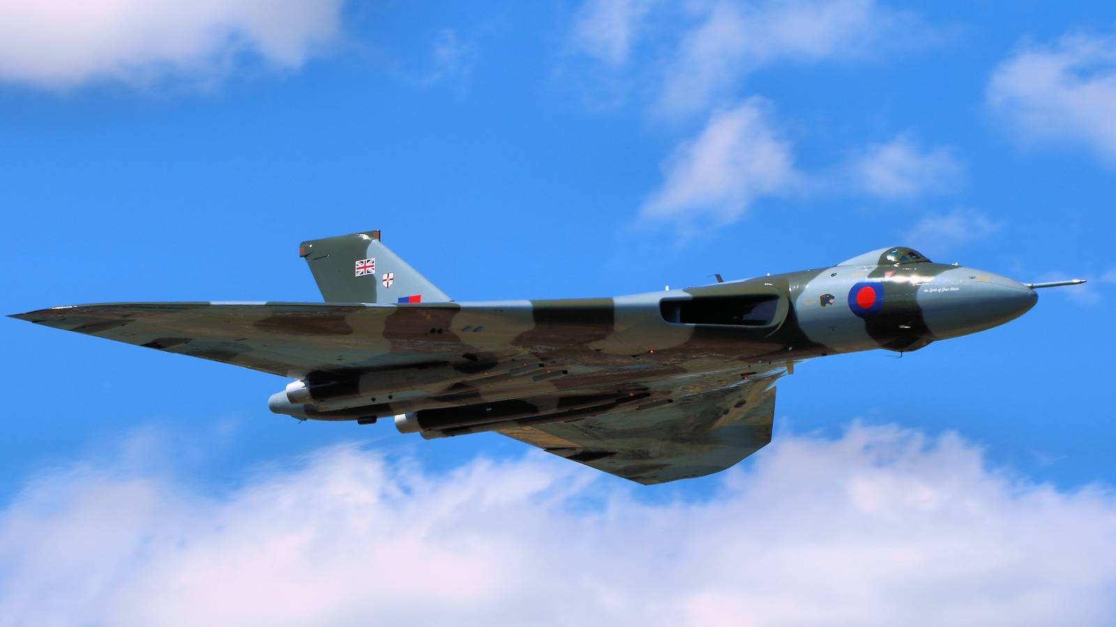 What's To Become Of The Avro Vulcan Stored At Doncaster's Closing Airport?