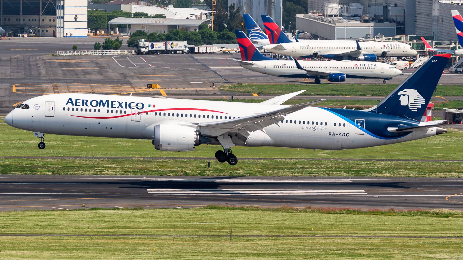 Analyzed: Aeromexico's Five European Destinations Next Year