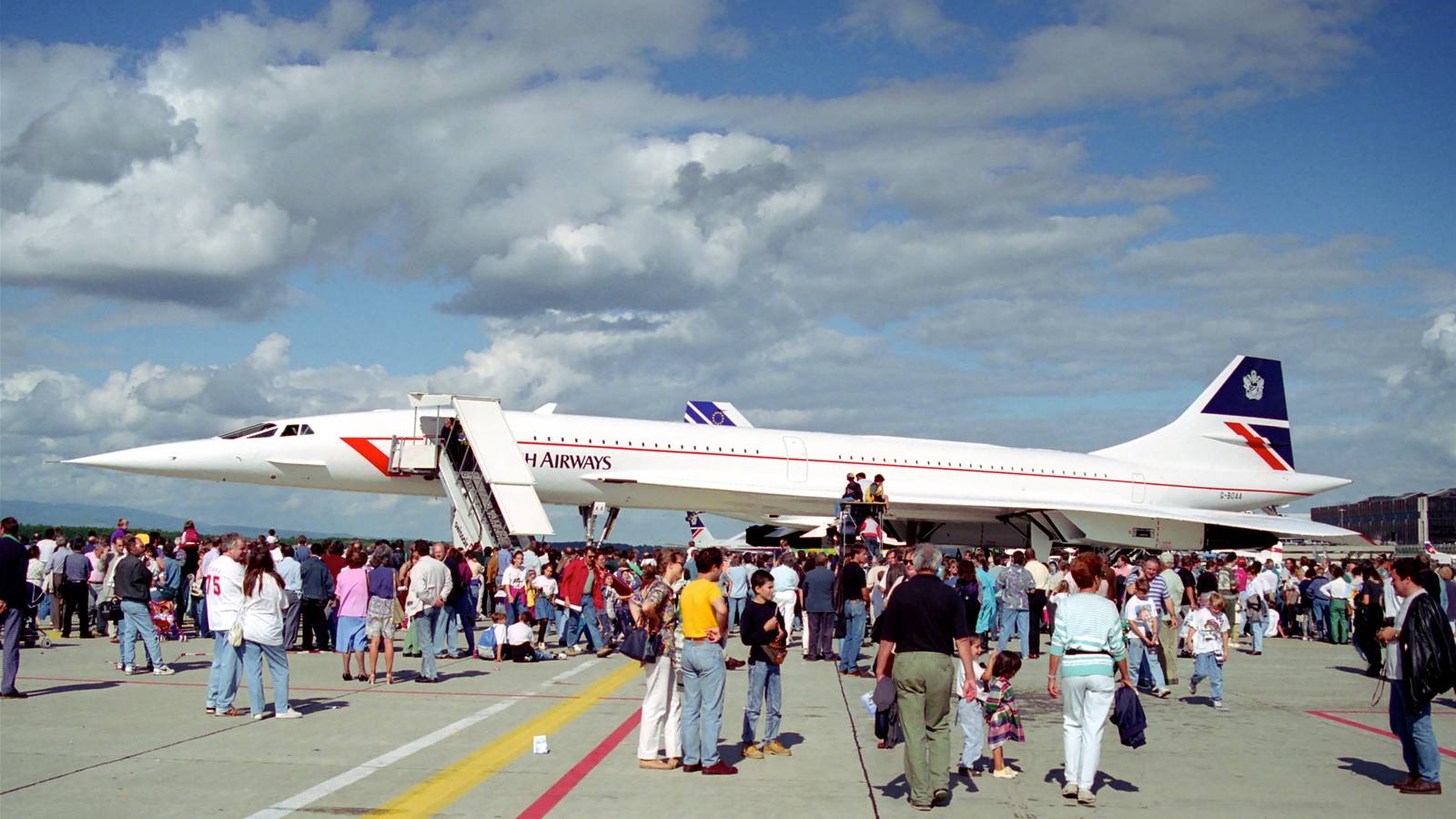 19 Years Ago Today British Airways Concorde G-BOAE Retired To Barbados
