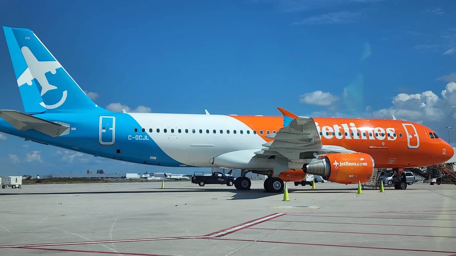 Canadian Startup Canada Jetlines Begins Flights From Toronto To Vancouver Today