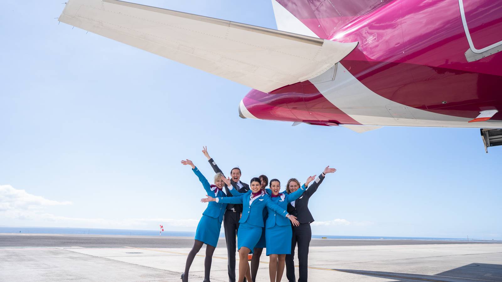 Can Medical Conditions Prevent People From Being Cabin Crew?