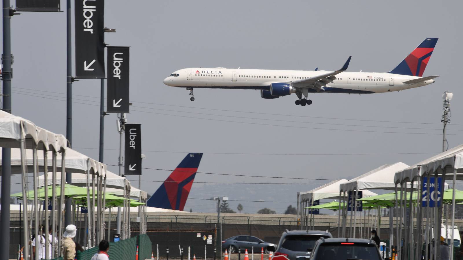 Airline Rideshare Partnerships – Why British Airways & Alaska Airlines Are Hooking Up With Uber And Lyft