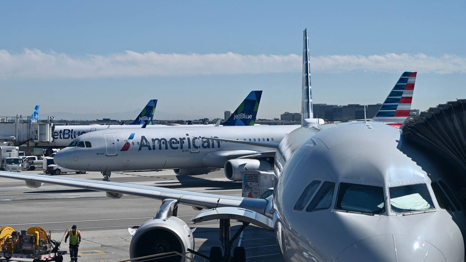 Airlines Ask For More Time To Prepare For 5G Rollout