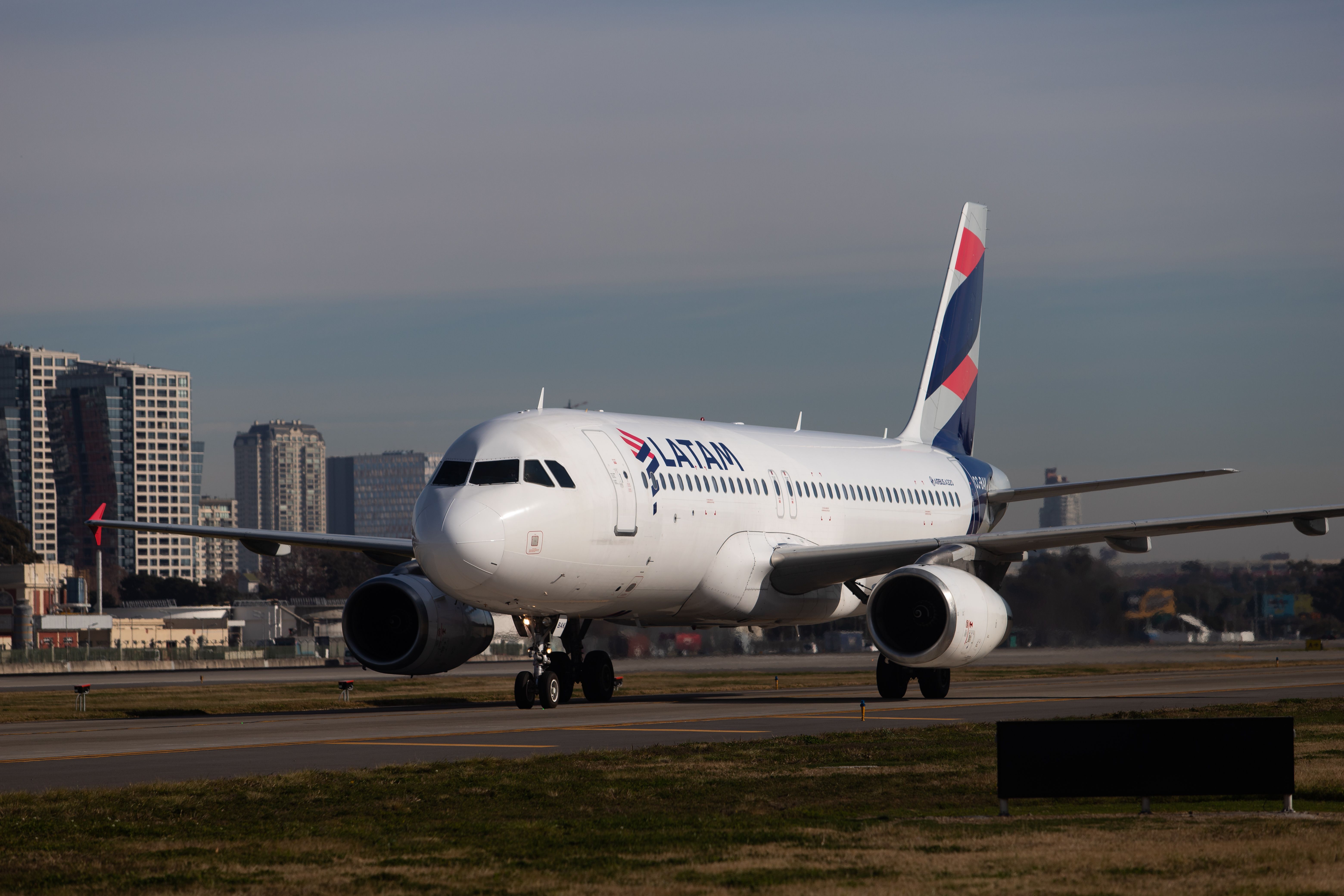 What The Ground Control Audio Can Tell Us About LATAM's Lima Crash
