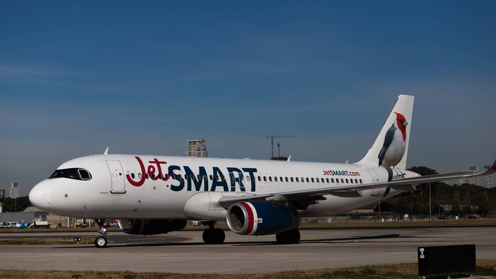 American Airlines Moves Forward On Its Investment In Chile's JetSMART