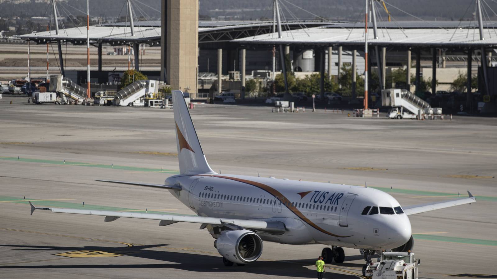 TUS Airways Operates First Flight From Israel To Doha For World Cup