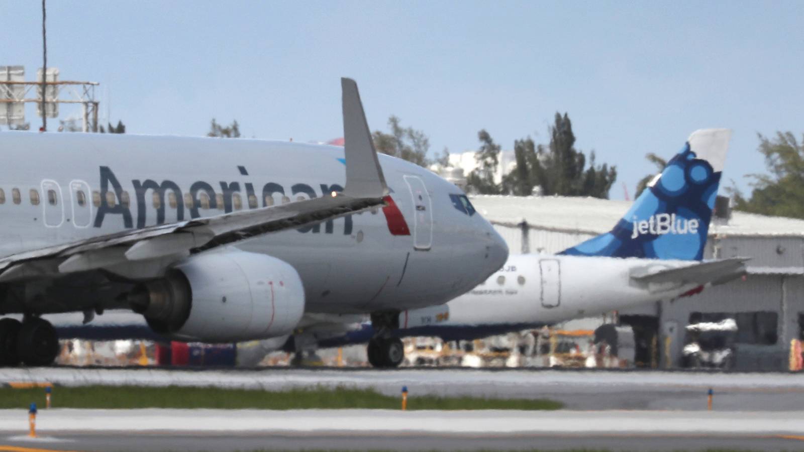 US DOJ Warns JetBlue & American Airlines Alliance Will Cost Passengers $700 Million A Year