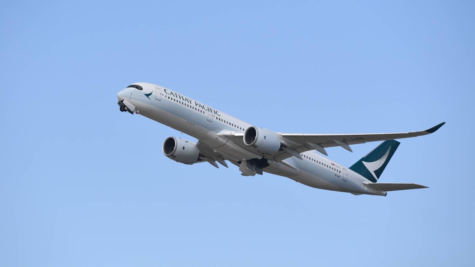Cathay Pacific's Black Friday Sale Turns Green