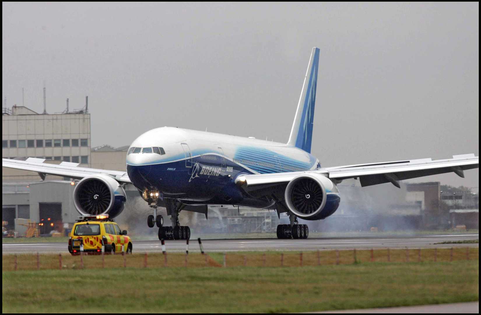 History: Why Boeing Built The 777-200LR