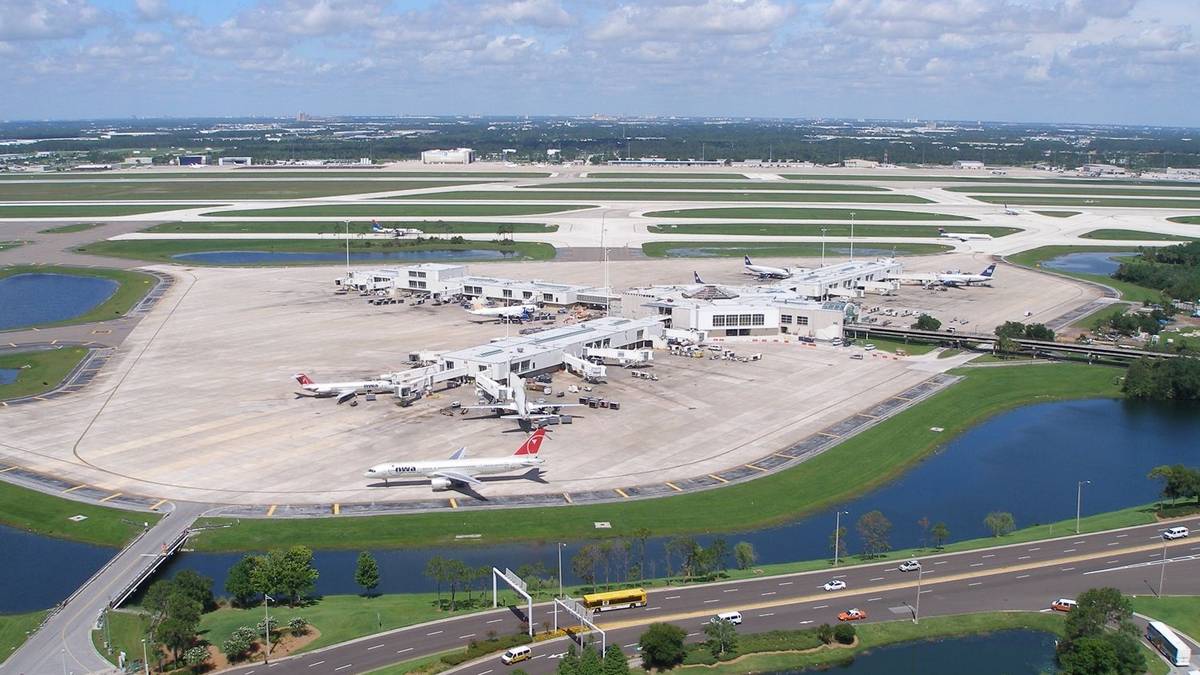 Orlando International Airport To Close Because Of Tropical Storm Nicole