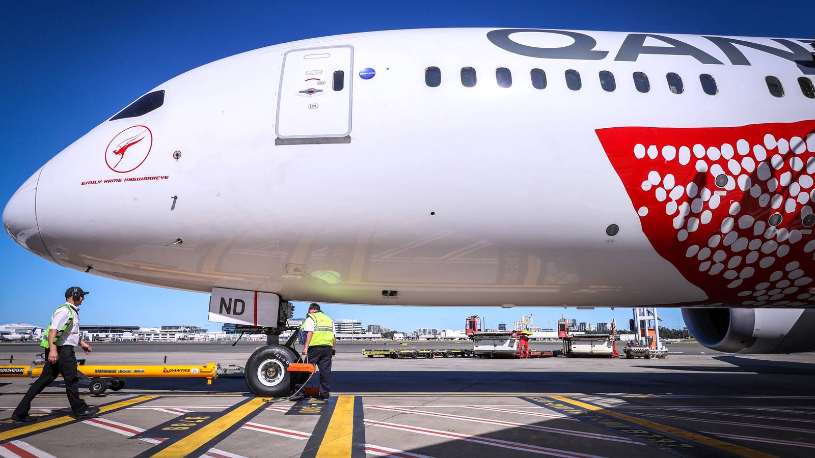 Qantas Hits Back At Politician's Claims It's "Hoarding All The Bananas"