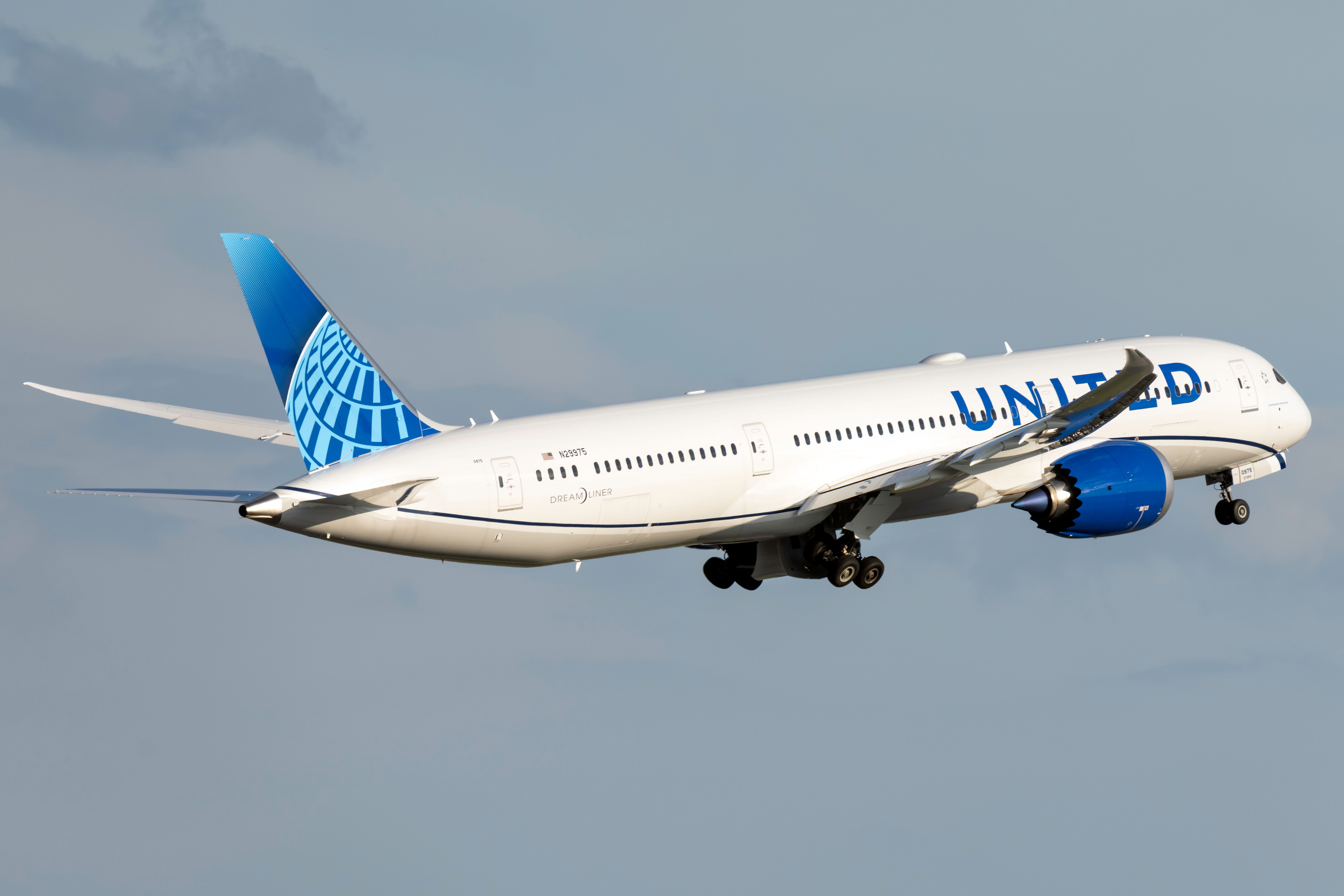 United Airlines Could Invest Up To $37.5 Million In An Oregon Biofuel Refinery