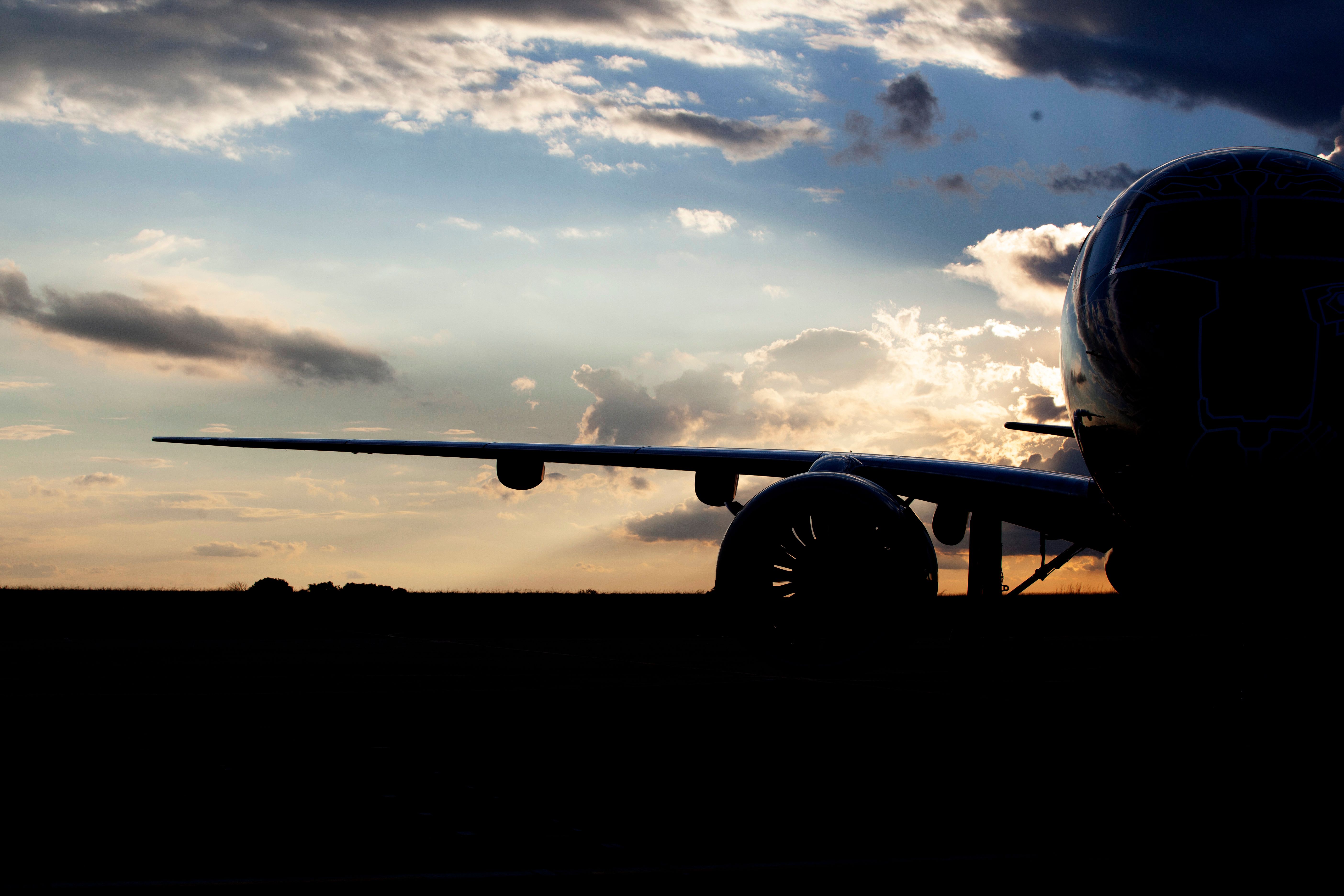 Mystery Customer Places An Order For 5 Embraer E195-E2s