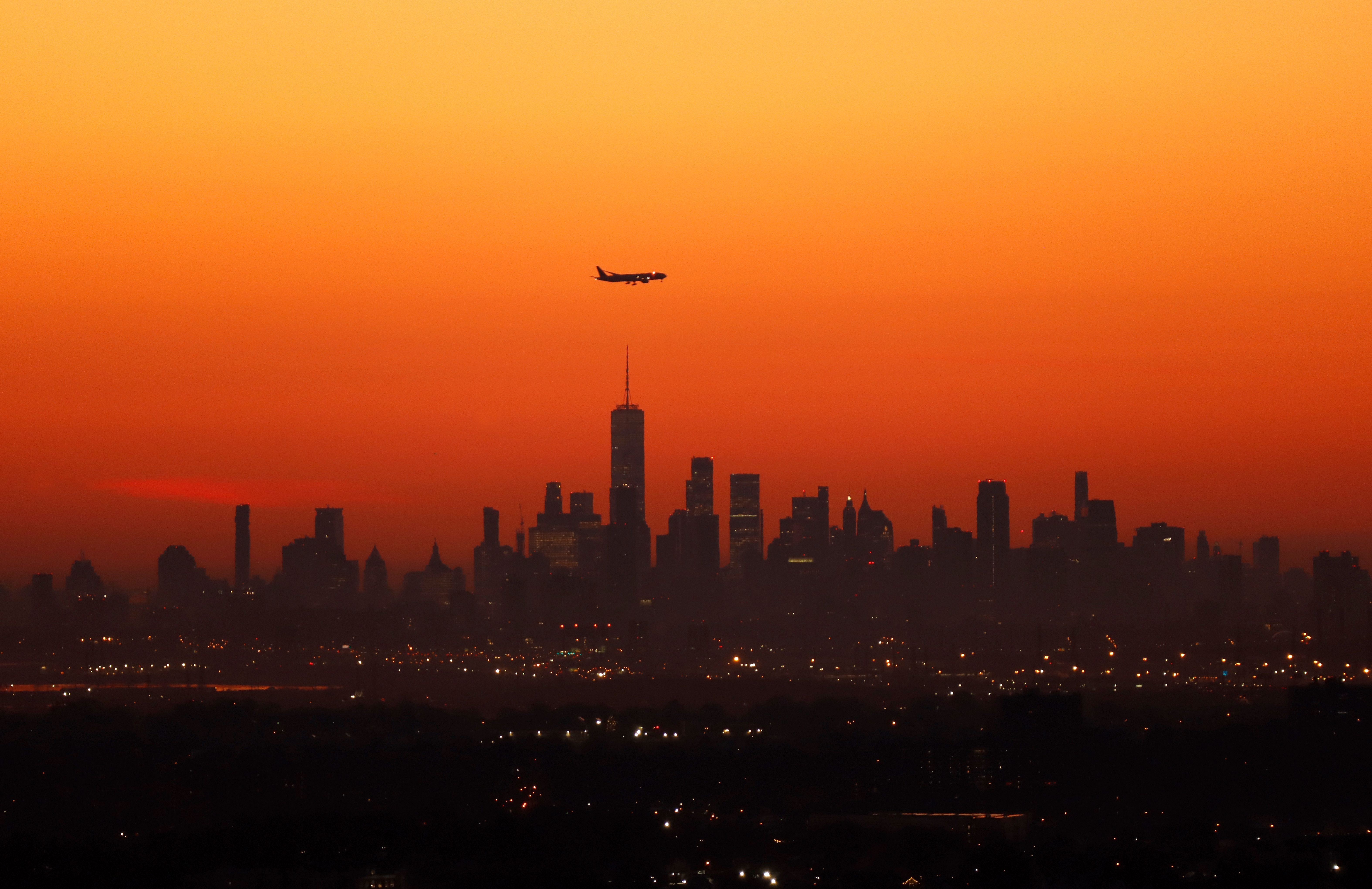 Why Might An Aircraft Hold Before Landing?