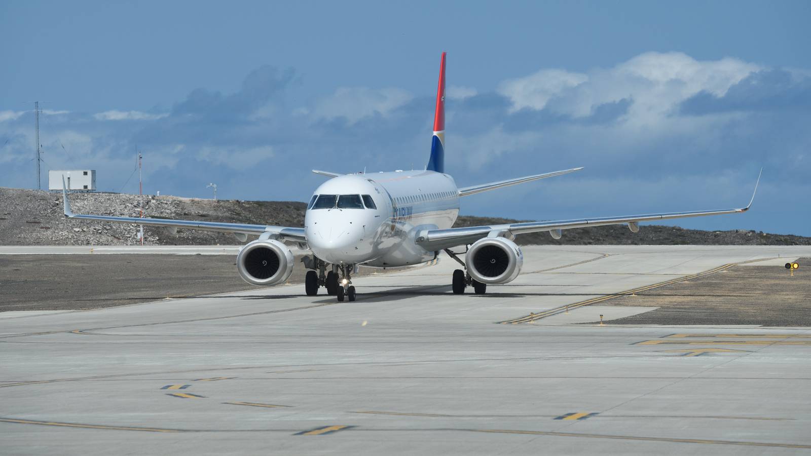 St Helena Looks To Move Its Only Flight From Johannesburg To Cape Town For Summer