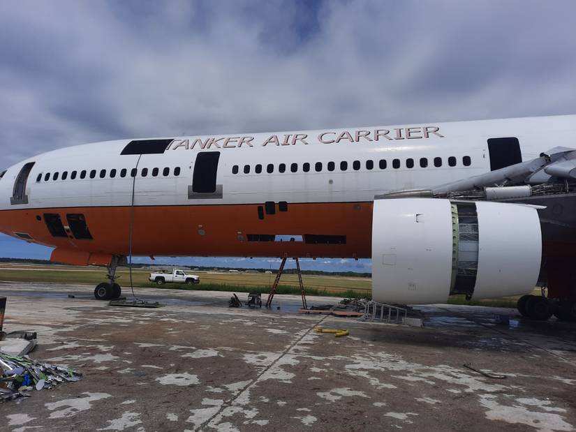 Red Hot: Aviationtag Launches Skin Tags From DC-10 Aerial Firefighter