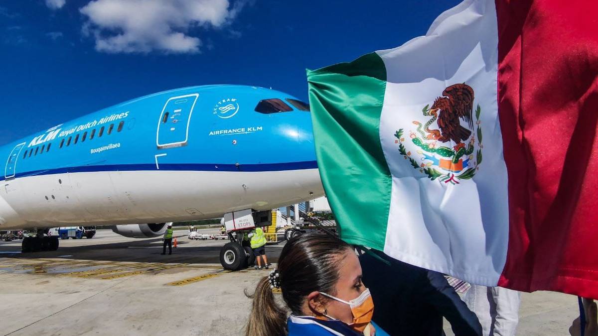 How European Passengers Helped Cancun Airport Have Its Best Summer In History